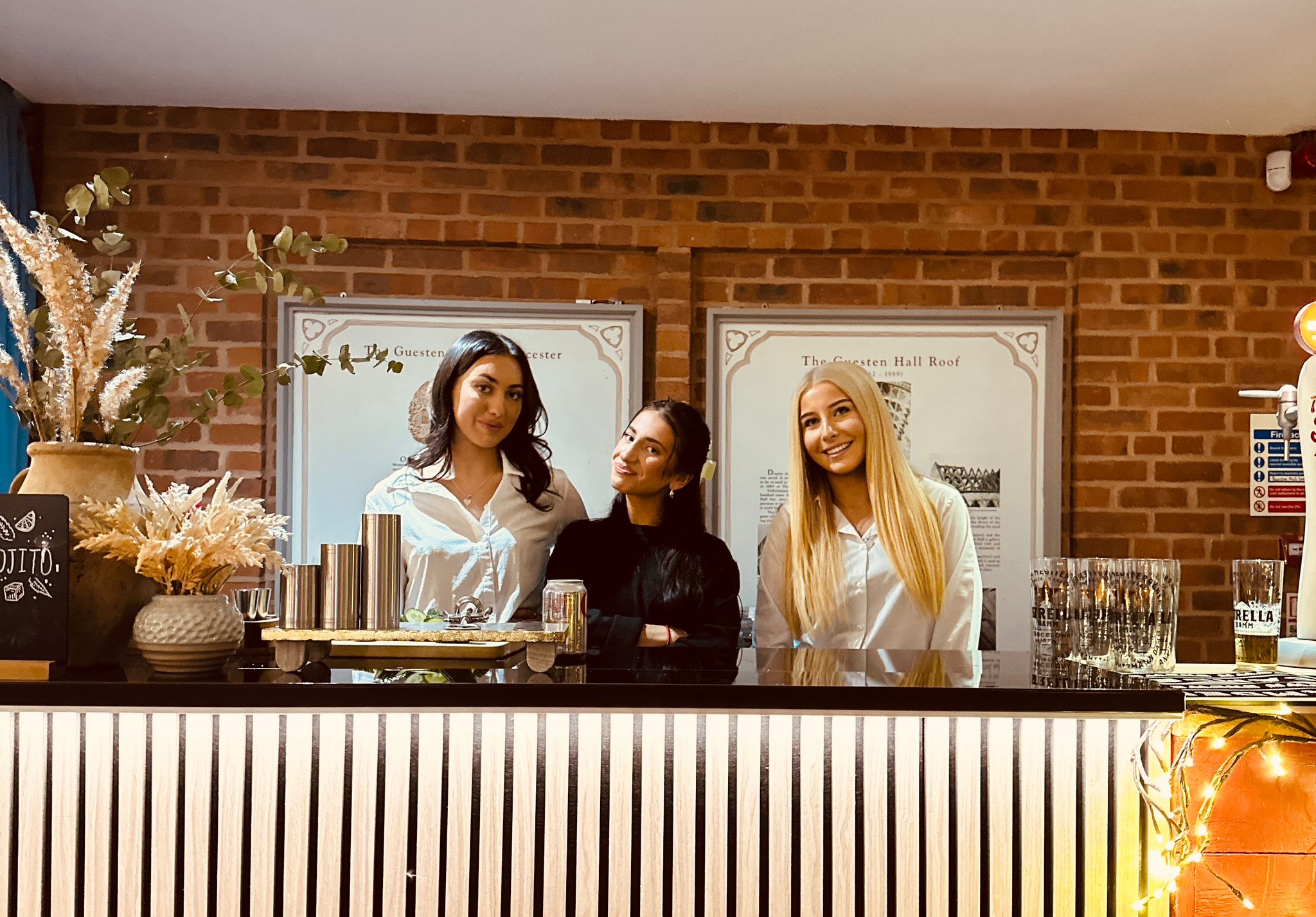Pop Up Bar